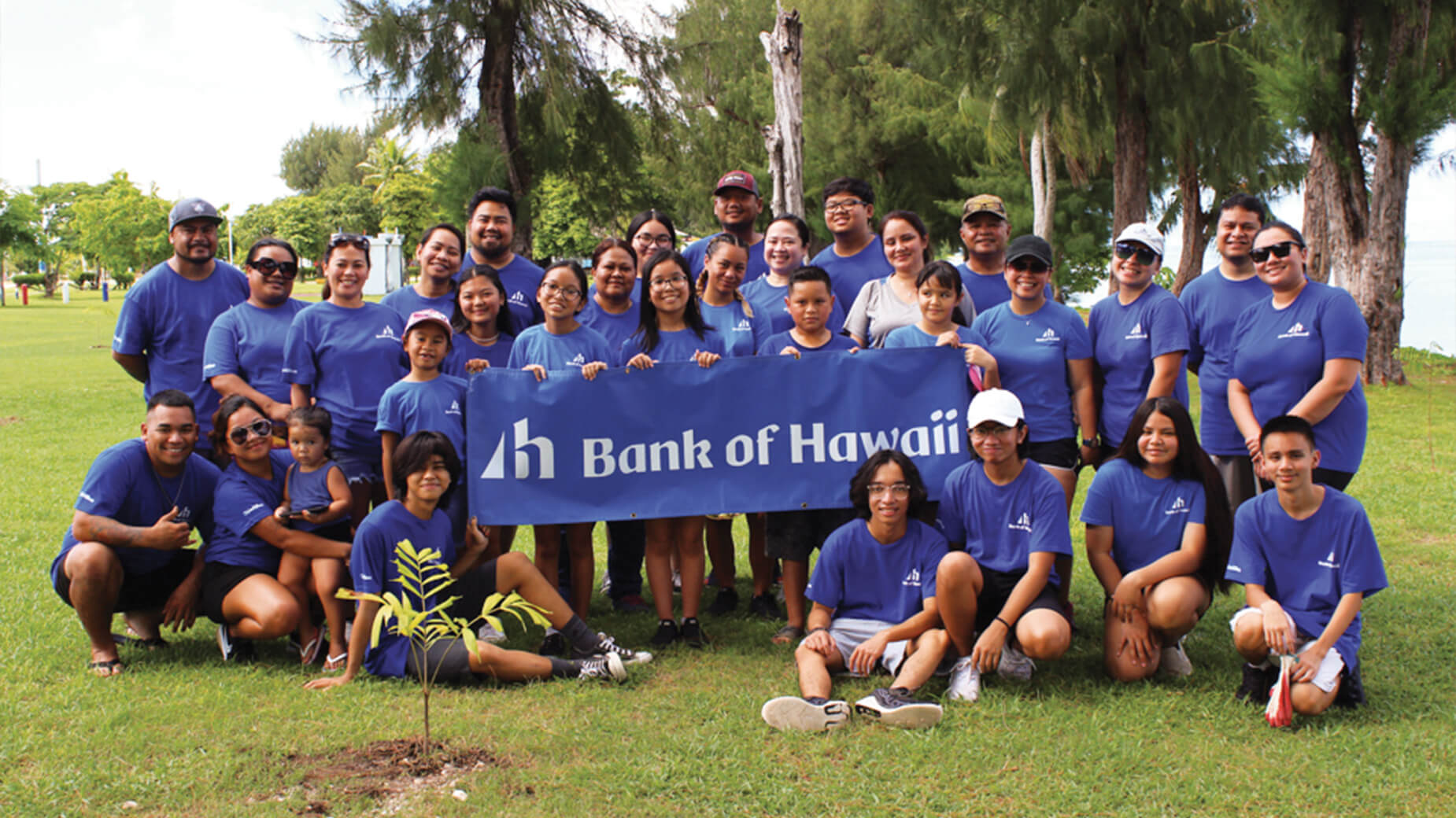 group photo at Saipan tree planting service day