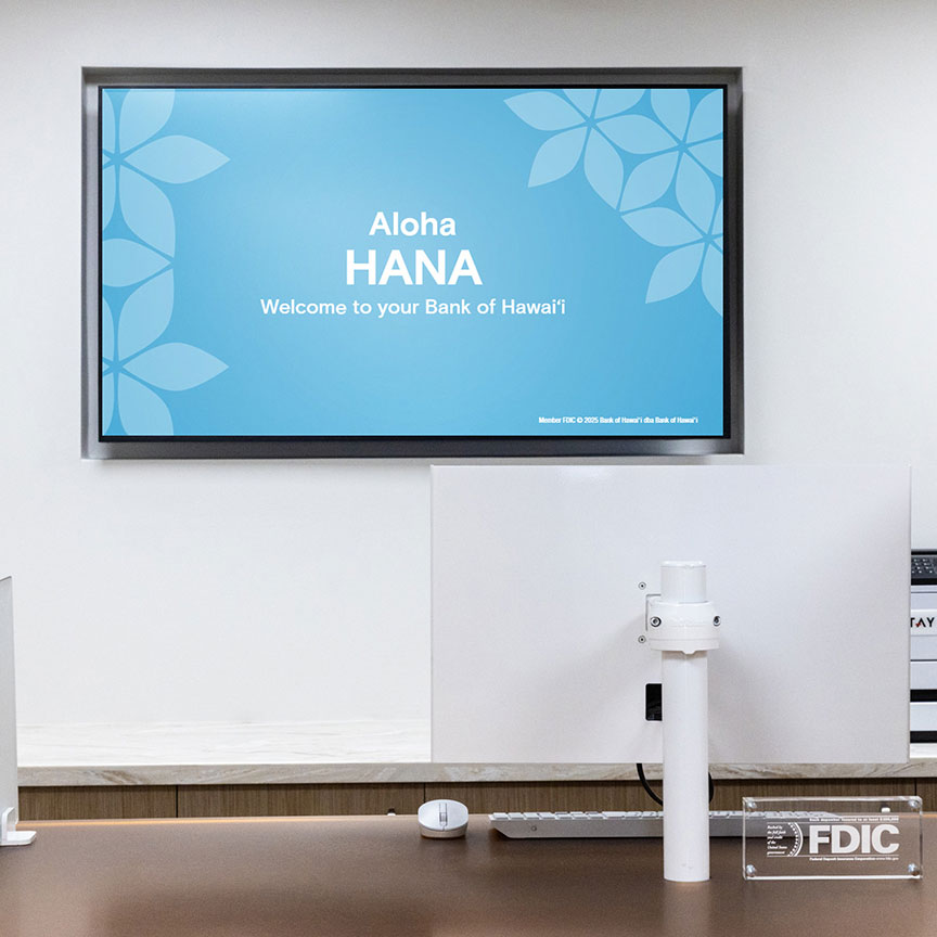 Hana Branch teller bar and teller screen