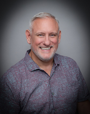 Bradley Giemza headshot