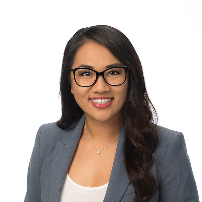Lorraine Sim headshot