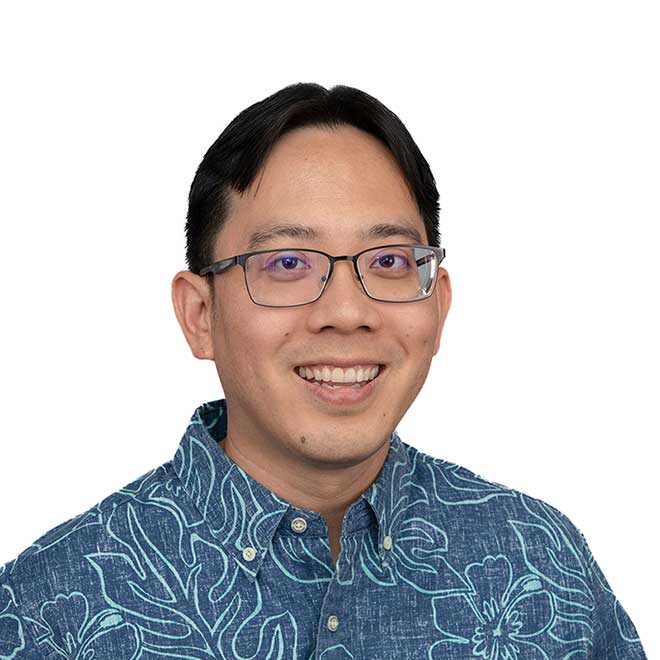 Adam Kam Headshot